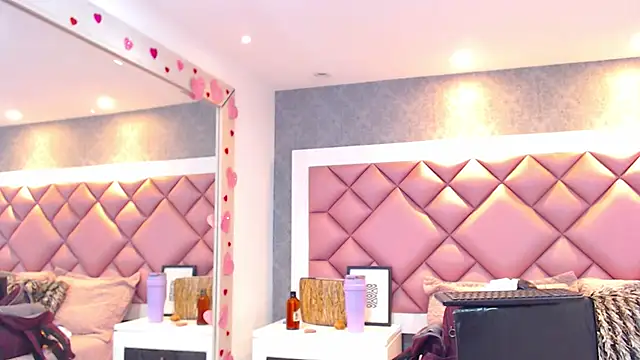 DanielaDuff online show from 01.31.26