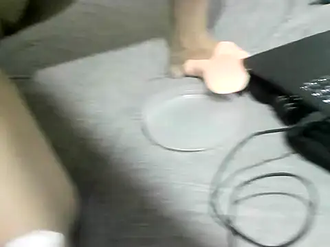 yummyliciousMOM online show from 12.13.25