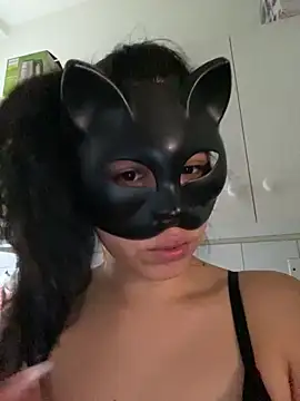 Snapshot of nenalayla chatting on 01.27.25 nenalayla online show from 01.27.25