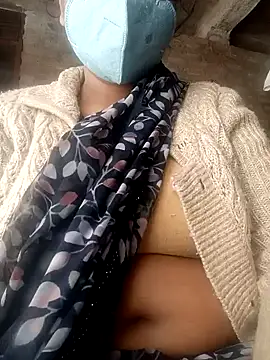 Snapshot of Lattika-Bhabhi chatting on 02.08.25 Lattika-Bhabhi online show from 02.08.25