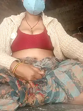 Snapshot of Lattika-Bhabhi chatting on 02.11.25 Lattika-Bhabhi online show from 02.11.25