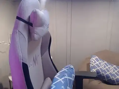 Snapshot of sexybigcockandtits chatting on 01.30.25 sexybigcockandtits online show from 01.30.25