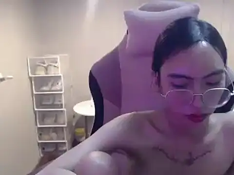 Snapshot of sexybigcockandtits chatting on 02.04.25 sexybigcockandtits online show from 02.04.25