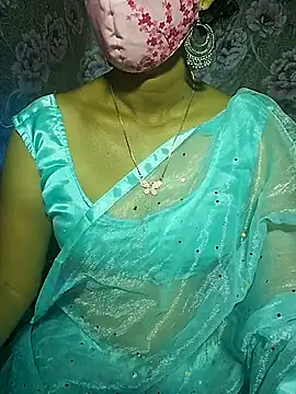 Snapshot of XBHUUME chatting on 01.24.25 XBHUUME online show from 01.24.25