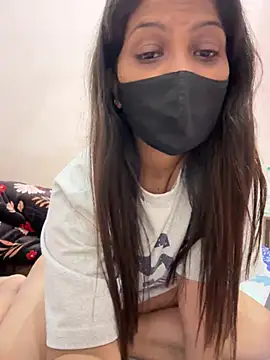 Snapshot of katrina_0143 chatting on 02.13.26 katrina 0143 online show from 02.13.26