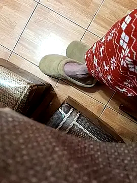 feet toes online show from 02.21.25