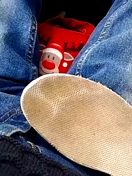 feet toes online show from 03.14.25