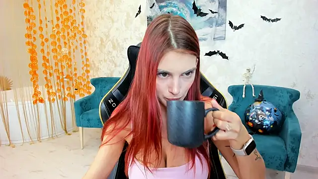 RedLipse online show from 10.25.25