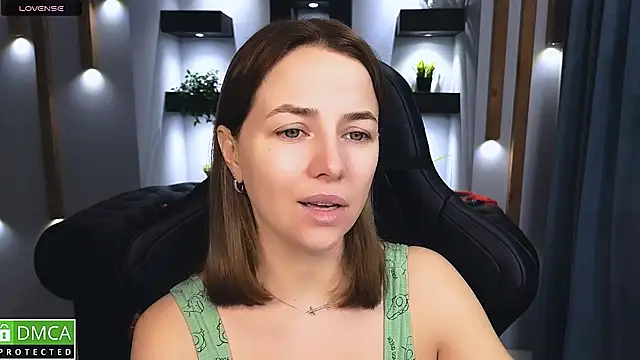 Mira Mermayd online show from 12.19.24