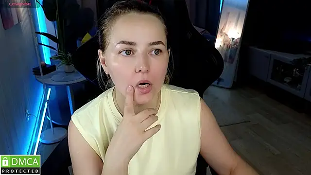 Snapshot of Mira_Mermayd chatting on 06.22.26 Mira Mermayd online show from 06.22.26