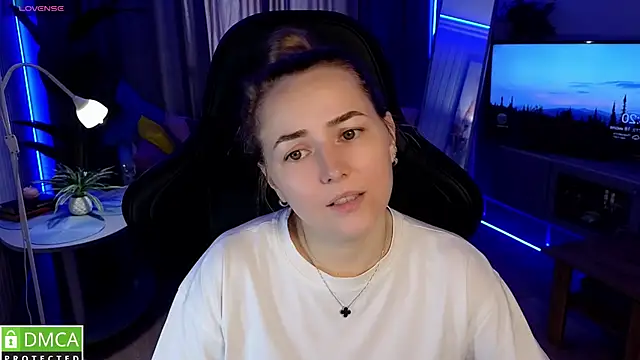 Snapshot of Mira_Mermayd chatting on 07.18.26 Mira Mermayd online show from 07.18.26
