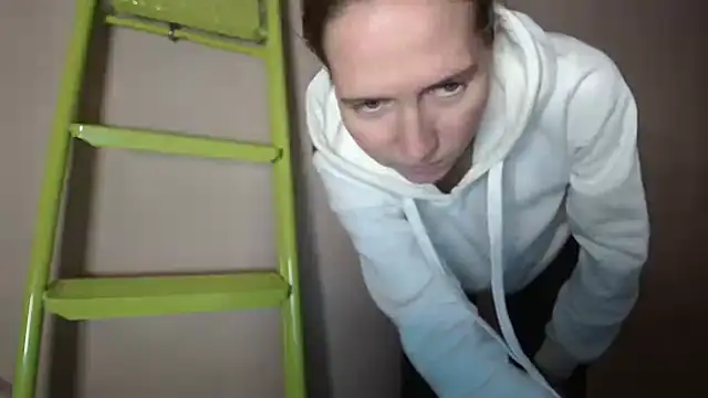 Snapshot of Sexy_MargoX_ chatting on 12.13.24 Sexy MargoX online show from 12.13.24