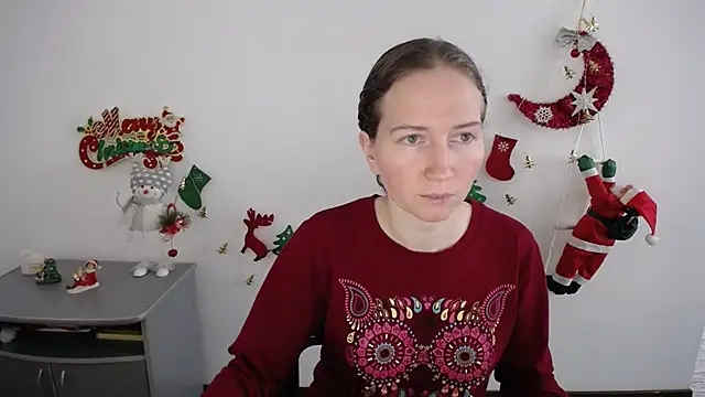 Snapshot of Sexy_MargoX_ chatting on 12.16.25 Sexy MargoX online show from 12.16.25