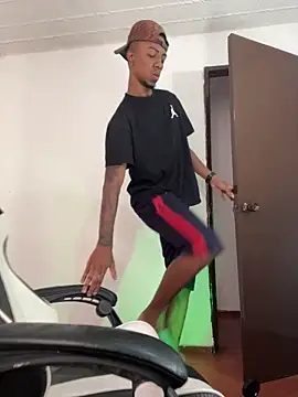 YeremiBrowm online show from 03.21.25