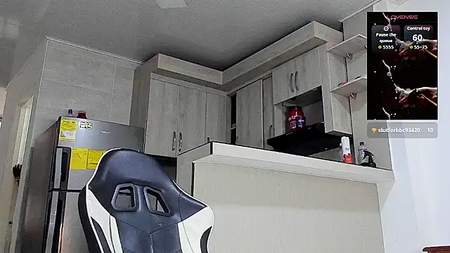 YeremiBrowm online show from 02.10.26