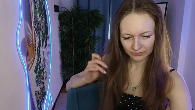 Snapshot of freya_nilsson chatting on 01.13.25 freya nilsson online show from 01.13.25