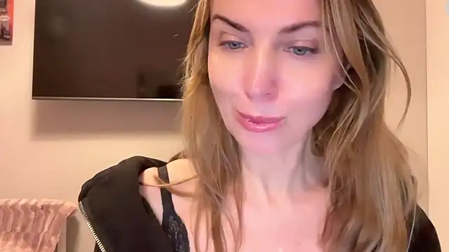 RachellAmazing online show from 02.13.25