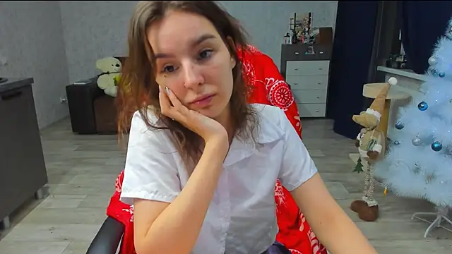 c arina x online show from 12.29.24