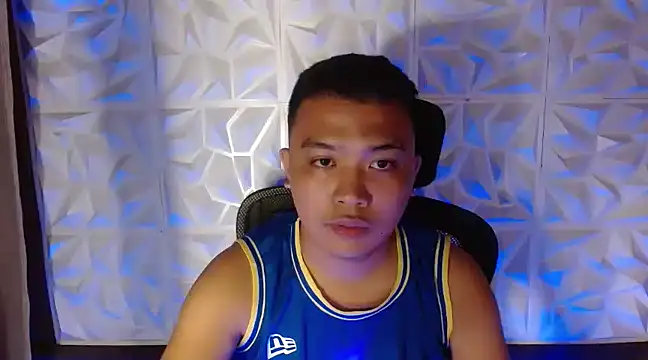 Snapshot of xsweetasian69x chatting on 03.12.25 xsweetasian69x online show from 03.12.25