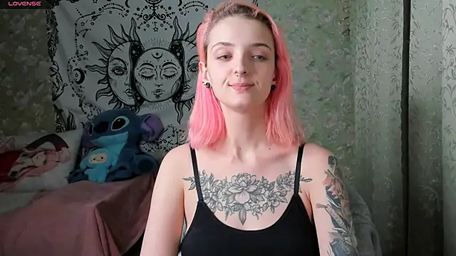 Cutie Adelia online show from 12.02.24