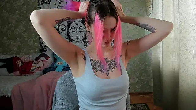 Cutie Adelia online show from 03.06.25