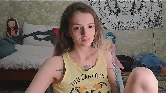 Snapshot of Cutie_Adelia chatting on 07.25.26 Cutie Adelia online show from 07.25.26