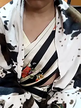 Diya 143 online show from 11.28.25