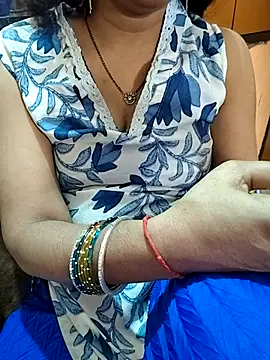 Snapshot of Diya_143 chatting on 04.24.26 Diya 143 online show from 04.24.26