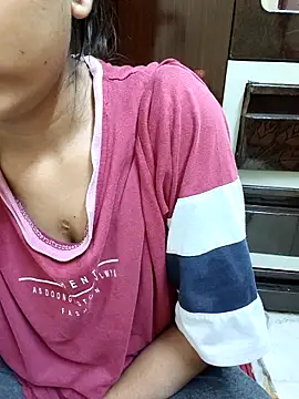 Snapshot of Nupur_69 chatting on 10.17.25 Nupur 69 online show from 10.17.25