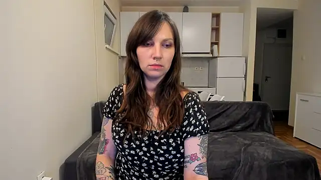 Snapshot of StacyTigerr chatting on 02.06.25 StacyTigerr online show from 02.06.25