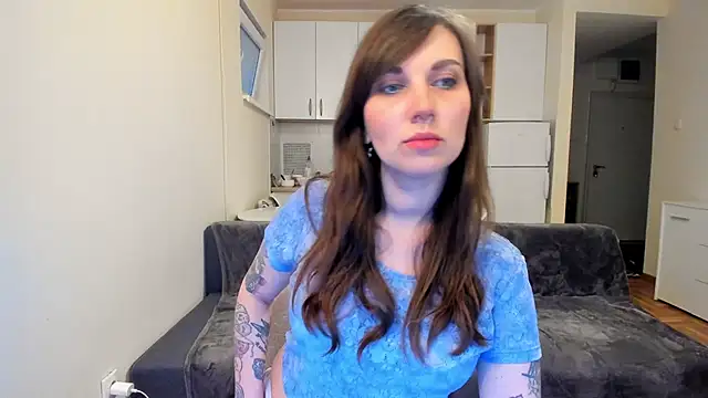 Snapshot of StacyTigerr chatting on 02.22.25 StacyTigerr online show from 02.22.25