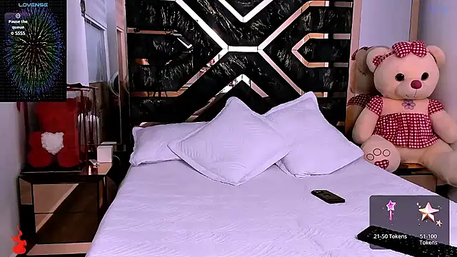 Tania white89 online show from 01.13.26