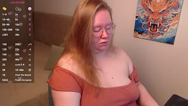 Snapshot of Ann_Muna chatting on 12.28.24 Ann Muna online show from 12.28.24