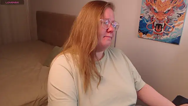 Snapshot of Ann_Muna chatting on 01.07.25 Ann Muna online show from 01.07.25