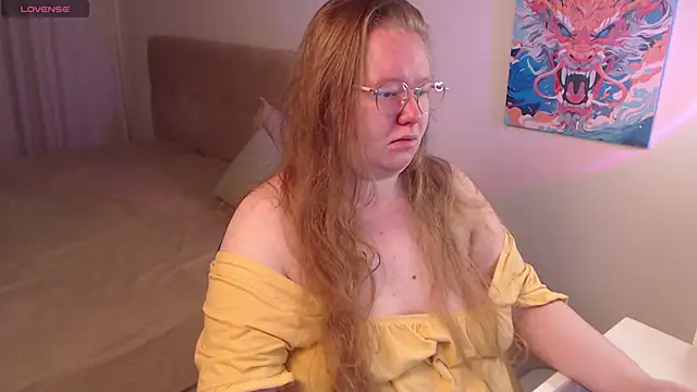 Snapshot of Ann_Muna chatting on 10.20.25 Ann Muna online show from 10.20.25