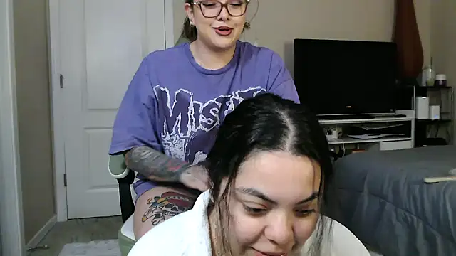 Snapshot of nativepumpkin95 chatting on 01.17.25 nativepumpkin95 online show from 01.17.25