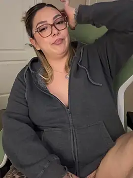 Snapshot of nativepumpkin95 chatting on 03.17.25 nativepumpkin95 online show from 03.17.25