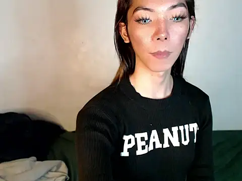 Snapshot of perly_169 chatting on 12.08.24 perly 169 online show from 12.08.24