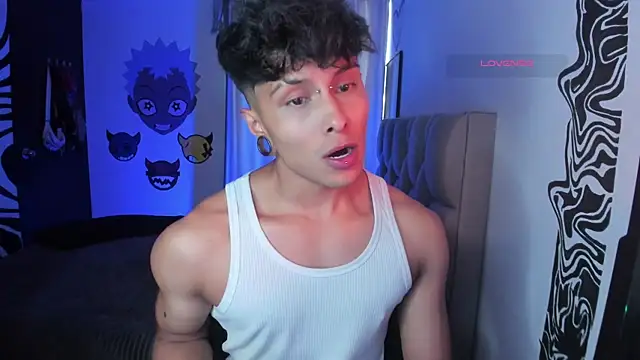 Snapshot of ala_ha chatting on 12.17.25 ala ha online show from 12.17.25