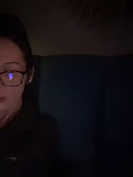 Fiona Kent  online show from 12.06.24