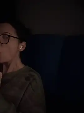 Fiona Kent  online show from 01.04.25