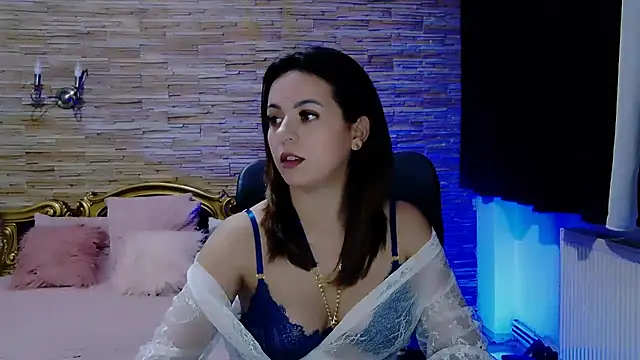 PlayfulElla online show from 01.10.25