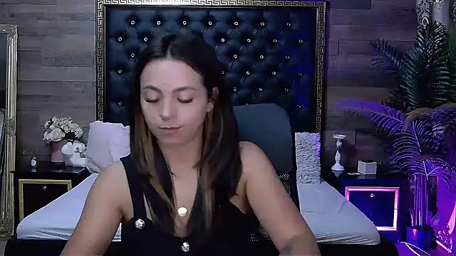 PlayfulElla online show from 09.20.25