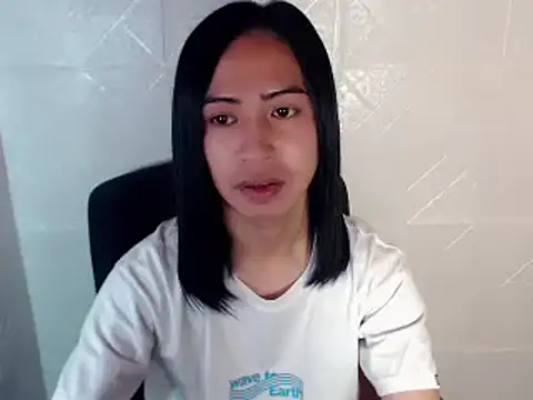 Snapshot of Lemonadexxx chatting on 12.12.24 Lemonadexxx online show from 12.12.24