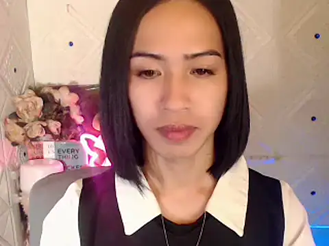 Snapshot of Lemonadexxx chatting on 02.27.25 Lemonadexxx online show from 02.27.25