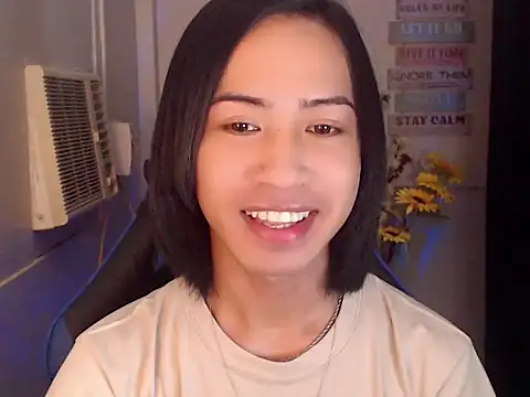 Snapshot of Lemonadexxx chatting on 11.12.25 Lemonadexxx online show from 11.12.25