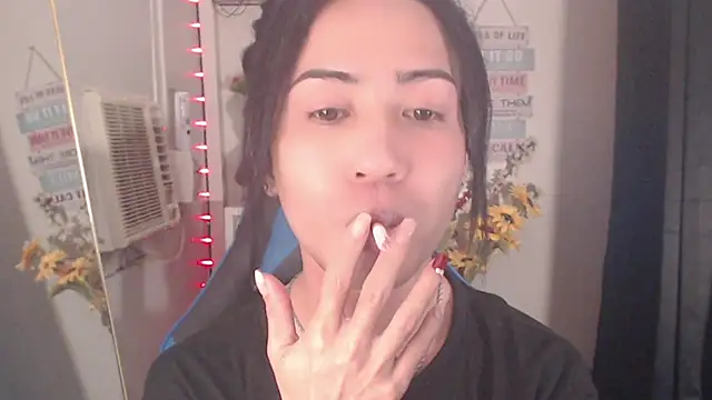 Lemonadexxx online show from 12.17.25