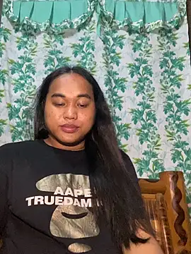 bettina love online show from 04.10.26