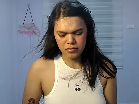 Miss Ivanawolf online show from 12.21.25