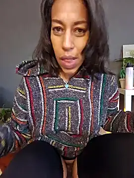 Goldenlace online show from 02.17.26